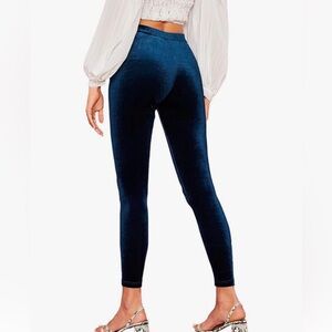 Blue velvet leggings brand new